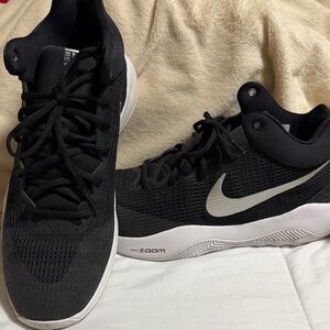 Nike Black and White Men's Shoes